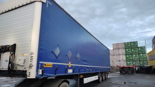 Mega Curtain Sider Trailer QANY626